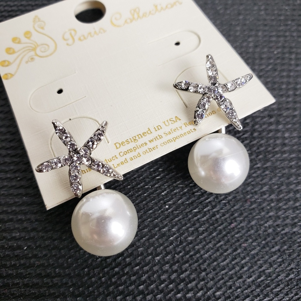 New Pearl earring with silver Rhsinstone